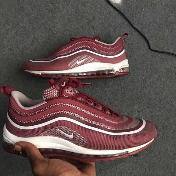 Nike air maxes 97’ - Picture 3 of 3